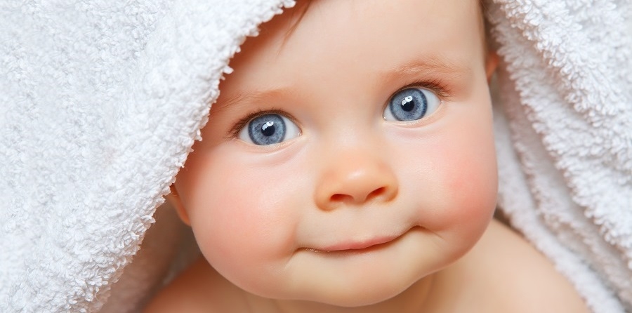 Stillen verringert die Anzahl von Viren im Darm von Säuglingen